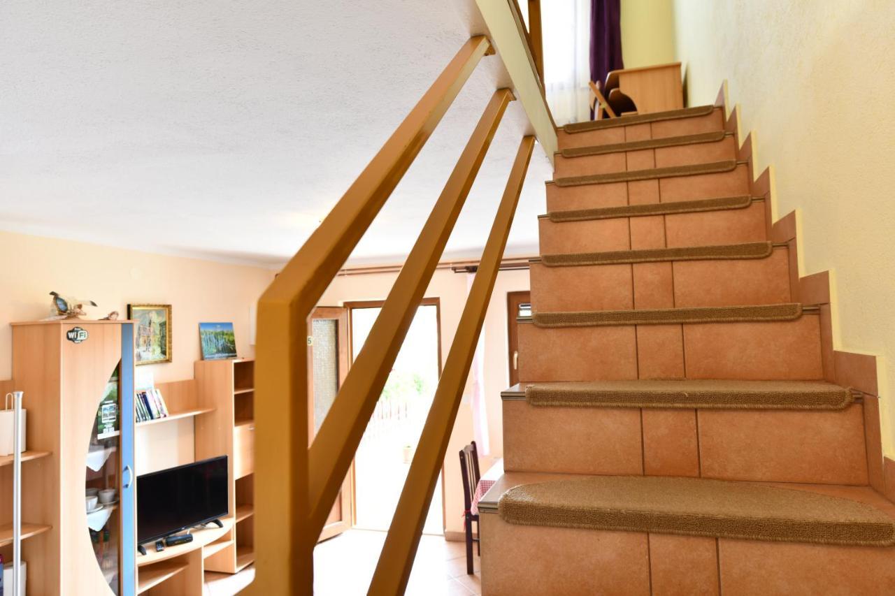Guesthouse Ante Hodak Селище Дрезницко Екстериор снимка
